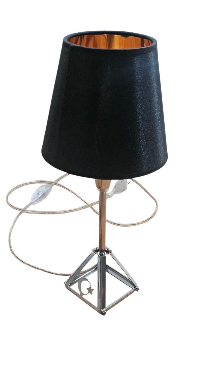 Zümrüt Luna Noir Metal Ayaklı Siyah Abajurlu Masa Lamba